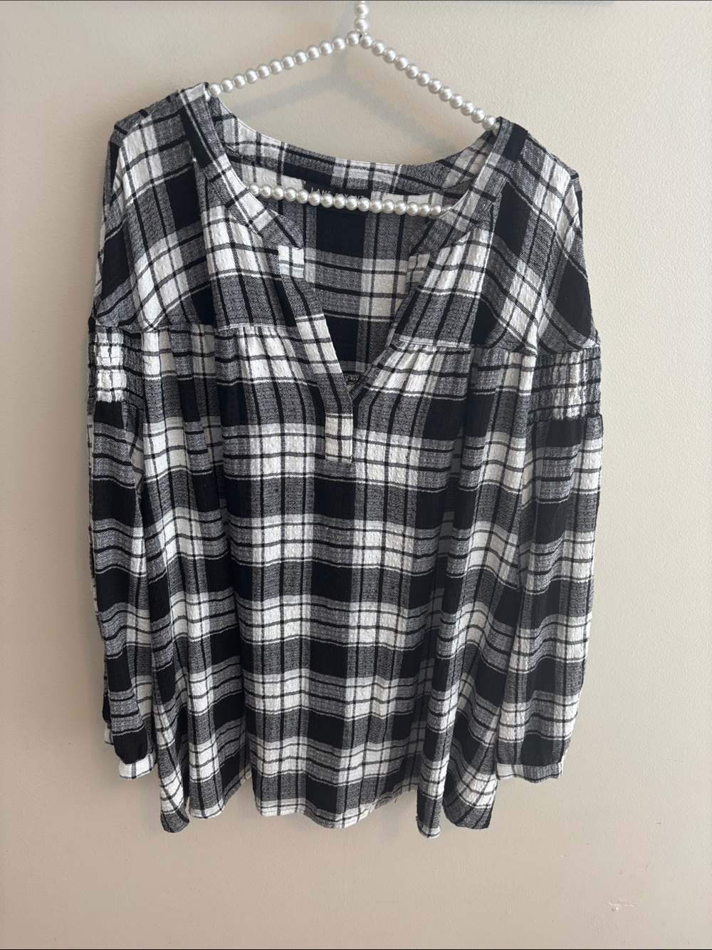 Lane Bryant Plus Size 24 Blouse Black White Plaid Split Neck Peasant Tunic Top